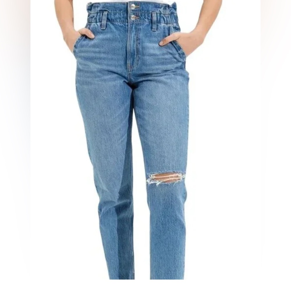 American Eagle High Rise Paper Bag Waist Mom Jeans